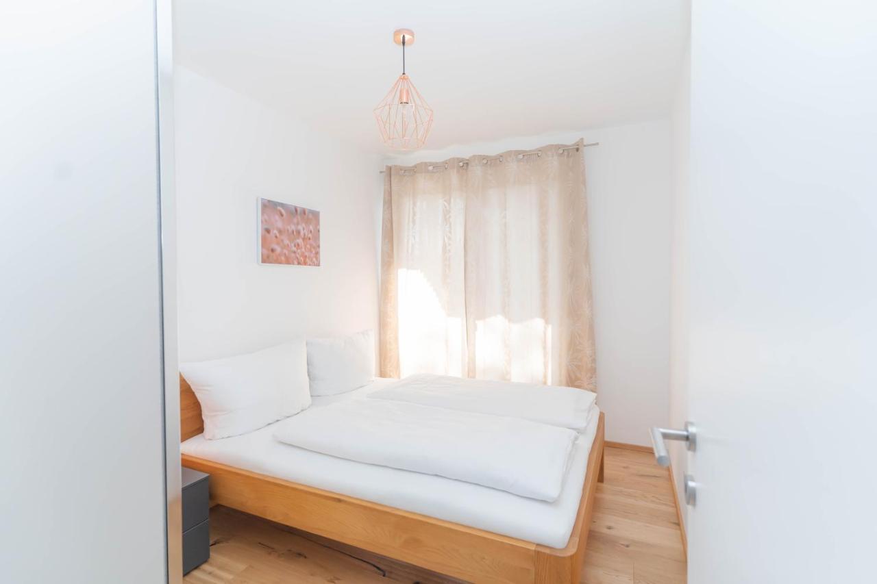 Luxurious Apartment With Big Balcony Near City Center Bécs Kültér fotó